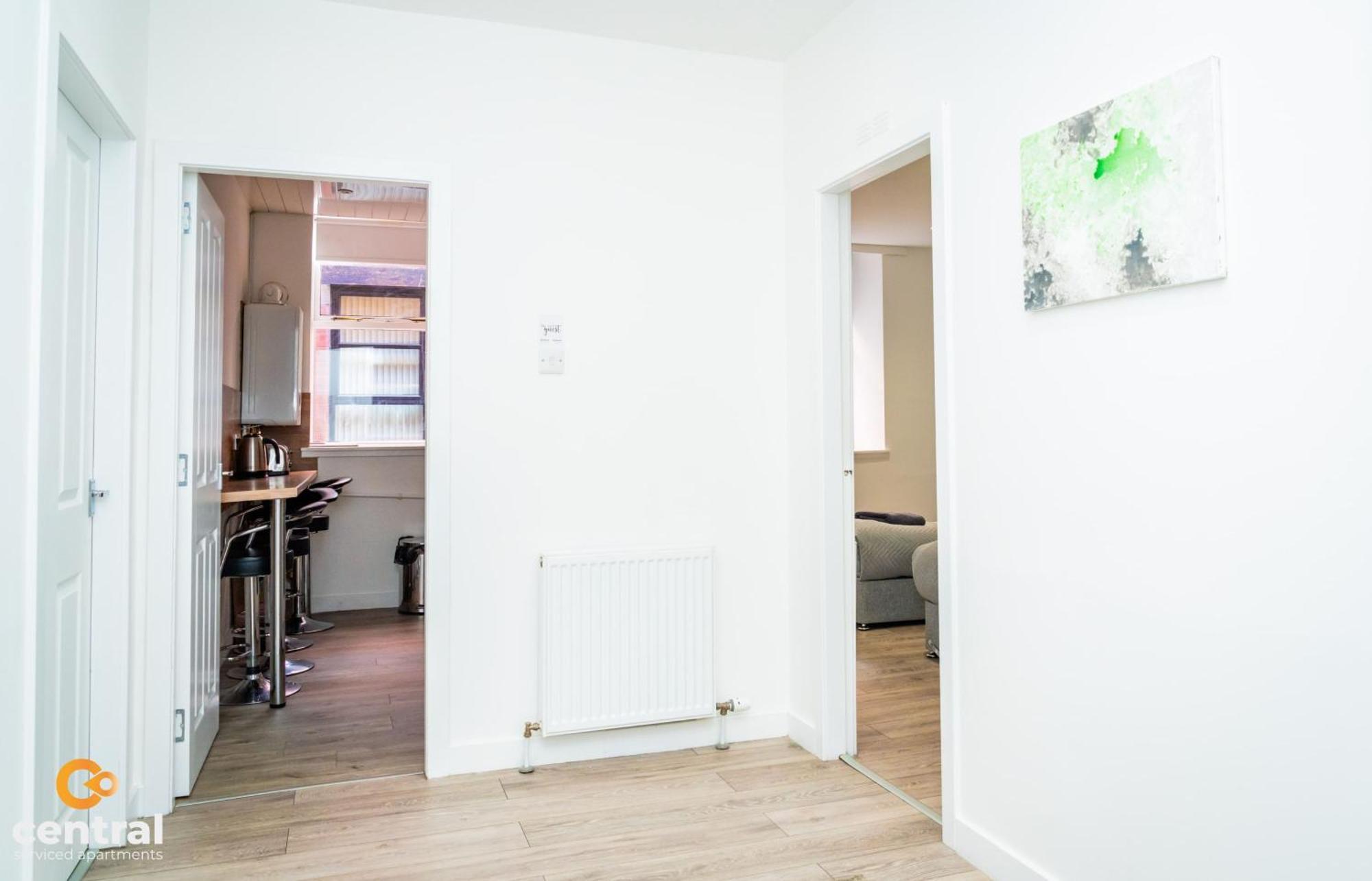 Central Serviced Apartments - 2 Bedroom - Walk Away From City Centre & Universities - Sleeps 4 - 3 X Double Beds - Smart Tvs In All Rooms - Short Term Stays Welcome - Walk Away From Train & Bus Station - Preferred Location For Short Stay In Νταντί Εξωτερικό φωτογραφία
